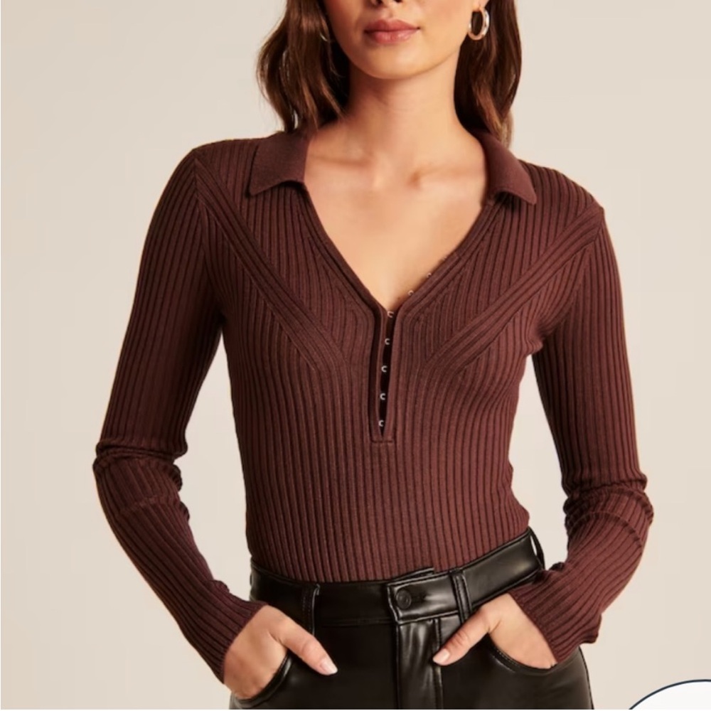 Abercrombie & Fitch White / Cream Hook-and-Eye Sweater Long Sleeve Bodysuit